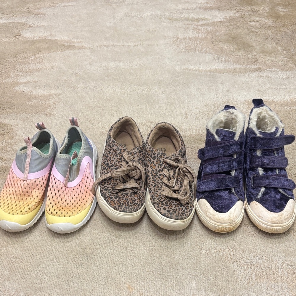 Girls size 11 shoes bundle.